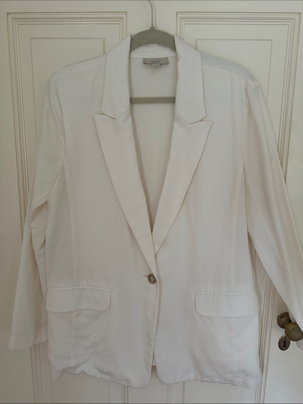 LOFT White Single-Button Notch Lapel Blazer